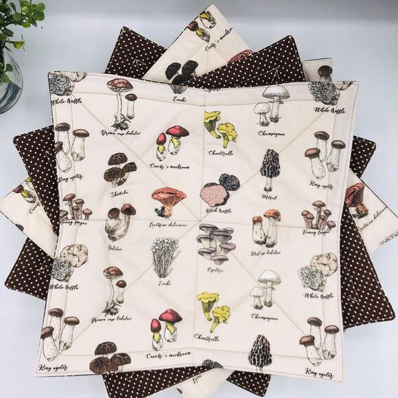 Microwave Dinner Plate Cozy, Reversible, Neutral Mushrooms, Woodland Fairy Core - Picture 1 of 4